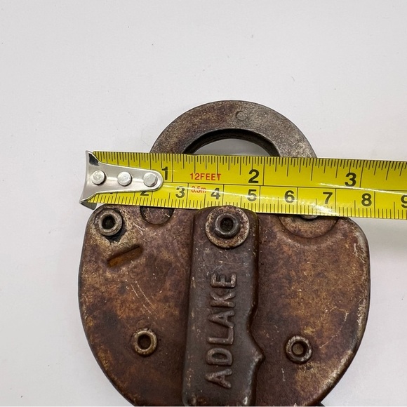 Antique Vintage ADLAKE C&NW Railroad PadLock~Obsolete NO KEY - Picture 4 of 5